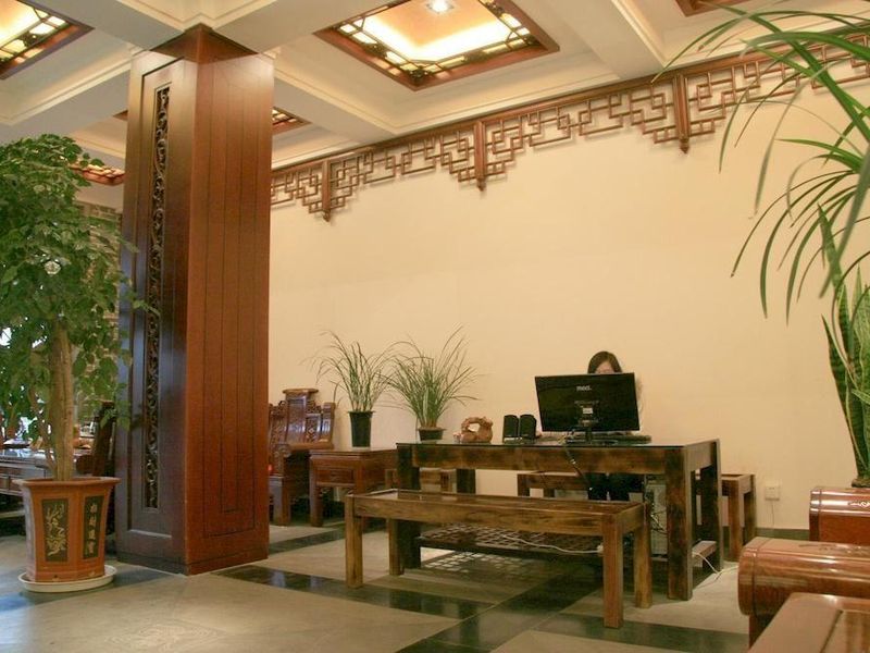Hotel Photo 8