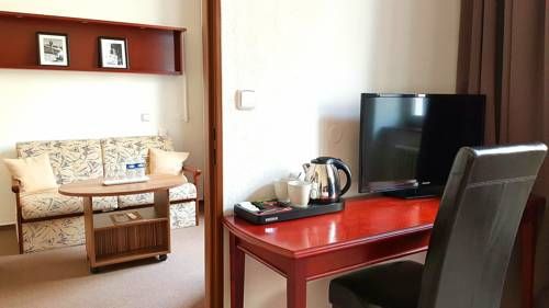Hotel Photo 9