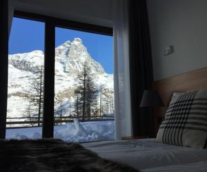 BASE CAMP alpine apartments Valtournenche Italy