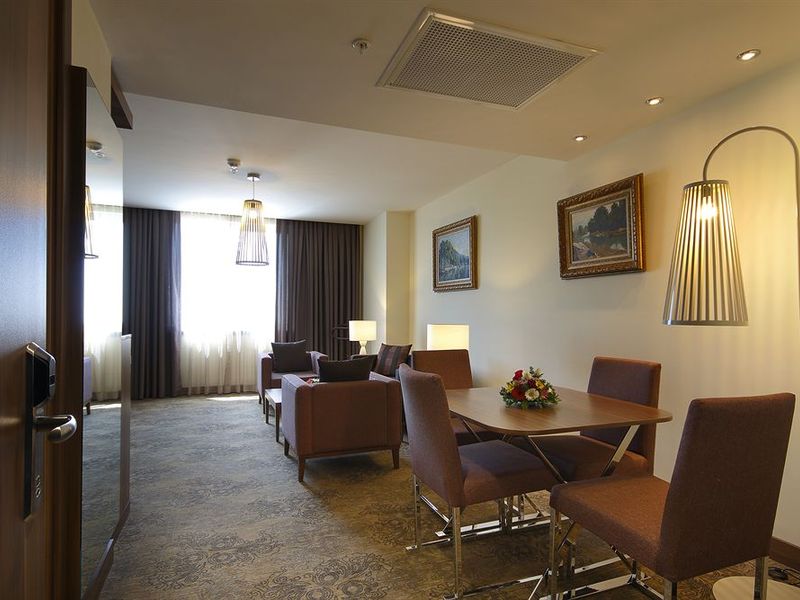 Hotel Photo 19