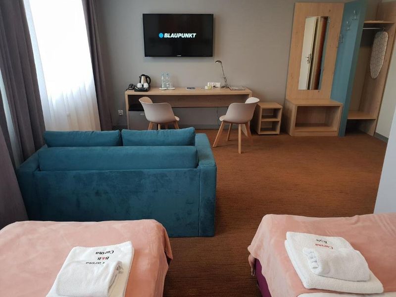 Hotel Photo 3