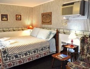 Blue Anchor Guesthouse Plymouth United States