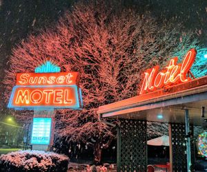 The Sunset Motel Brevard United States