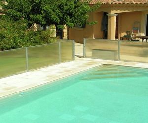 Cozy Cottage in Carpentras France With Swimming Pool Carpentras France