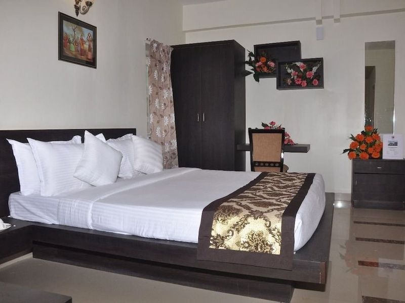Hotel Photo 9
