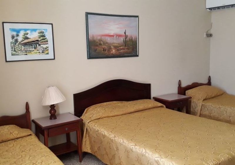 Hotel Photo 4
