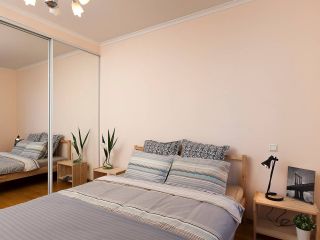 Great apartment near THE HERMITAGE