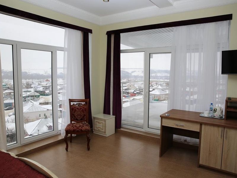 Hotel Photo 8