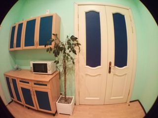 Апартаменты на Невском 105