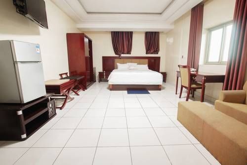 Hotel Photo 8