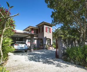 Suffolk Holiday Homes Suffolk Park Australia