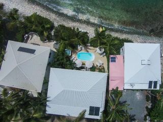 Hotel pic Coconut Coast Villas