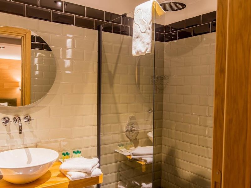 Hotel Photo 9