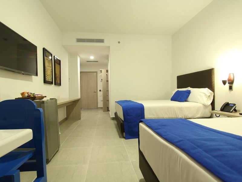 Hotel Photo 8