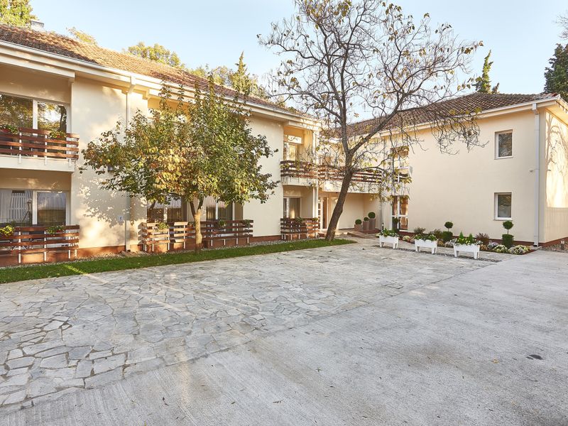 Hotel Photo 16