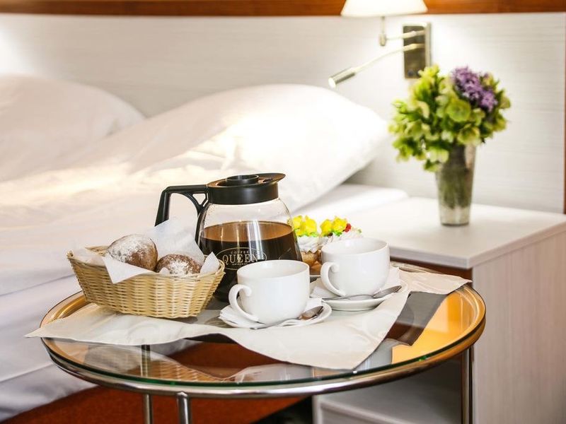 Hotel Photo 11