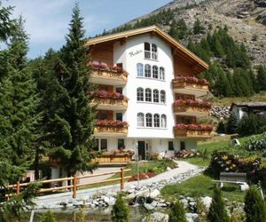 Apartment Rubin Saas Almagell Switzerland