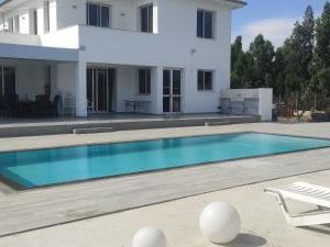 Kiti Village Villa Larnaca Tersephanou Cyprus