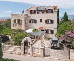 Three-Bedroom Apartment in Supetar Supetar Croatia
