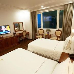 NearBy Hotel
