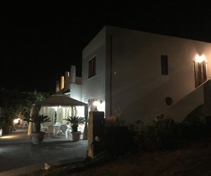 Casa Vacanze Papiro Canneto Italy