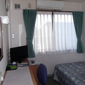 NearBy Hotel