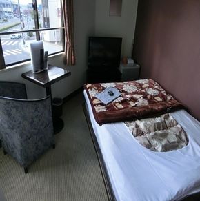 NearBy Hotel