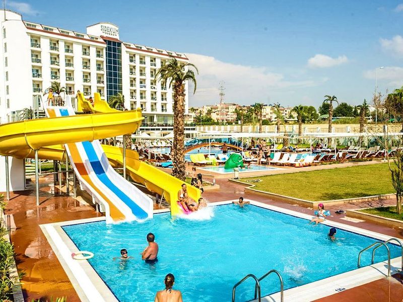 Hotel Photo 12
