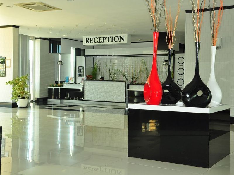 Hotel Photo 9