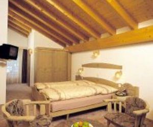 Hotel Garni Artemis Saas Fee Switzerland