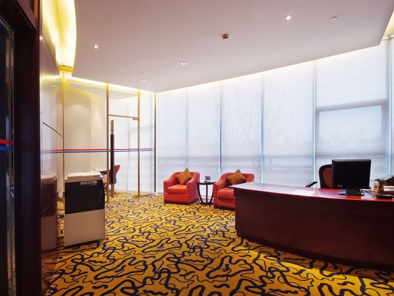 Hotel Photo 15