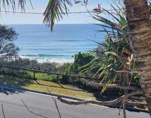 4/2 Selene Street, Sunrise Beach Noosaville Australia