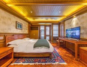 Nan Ka Ming Dian Hotel Shangrila China