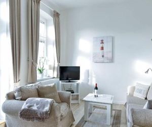 App-6-mit-Suedbalkon-in-strandnaher-Lage-Baederstil-Villa-in-Wenningstedt-Sylt Wenningstedt Germany