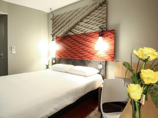 Hotel pic Ibis Niort Est Mendes France