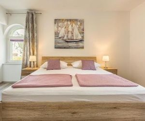 Toreta Apartment Omis Croatia