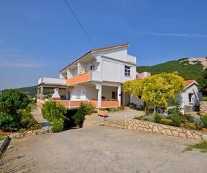 Apartment Milja Banjol Croatia
