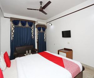 OYO 5879 Radha Damodar Residency Puri India