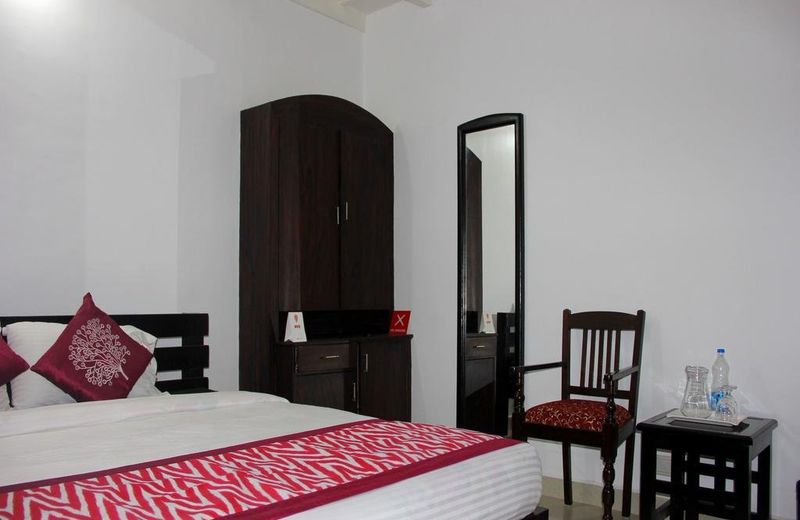 OYO 7170 Home Stay Vintage Villa