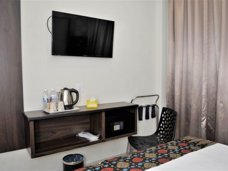 Hotel Photo 12