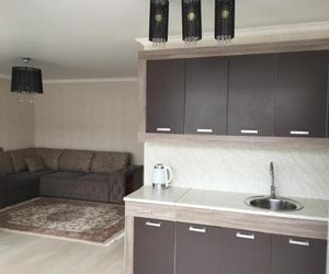 Pikhtoviy Mys 6 Apartment Dombay Russia