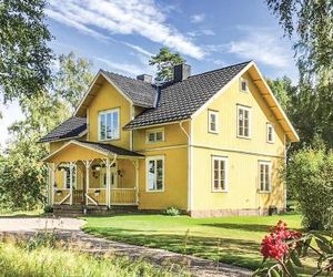Four-Bedroom Holiday Home in Mullsjo Mullsjo Sweden
