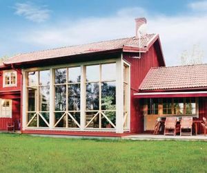 Two-Bedroom Holiday Home in Jarvso Jarfso Sweden