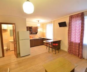 Cozy studio apartment on Sadovaya Mykolaiv Ukraine