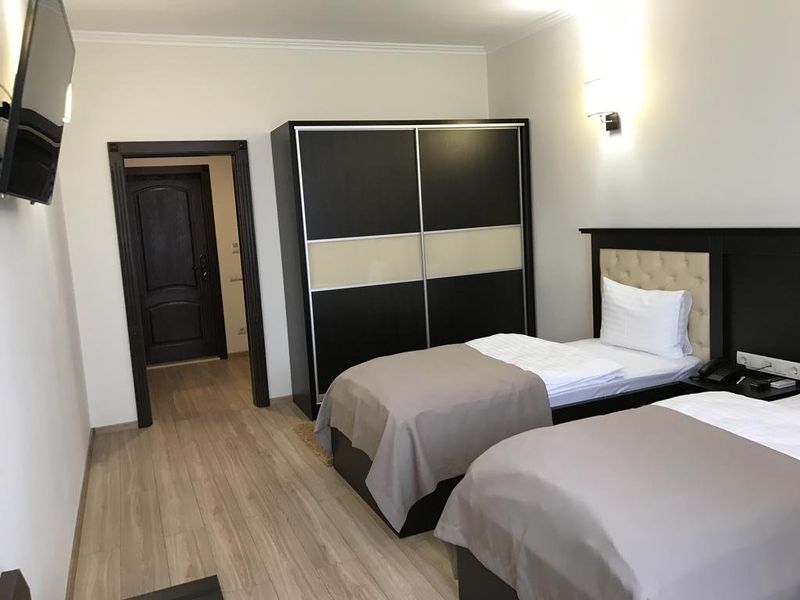 Hotel Photo 8