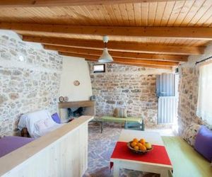 Traditional House, 500m from Organic Farm Episkopi Greece