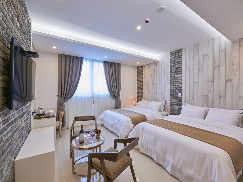 Hotel Photo 7