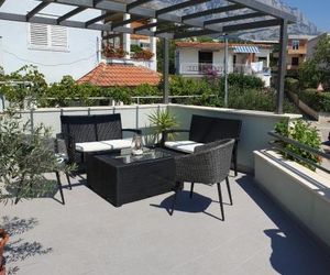 Granic Apartment Baska Voda Croatia