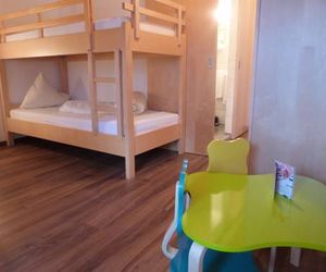 Pitzis Kinderhotel Family Only Arzl Austria