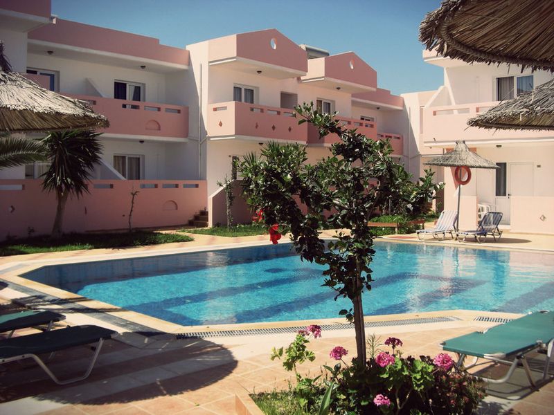 Hotel Photo 1